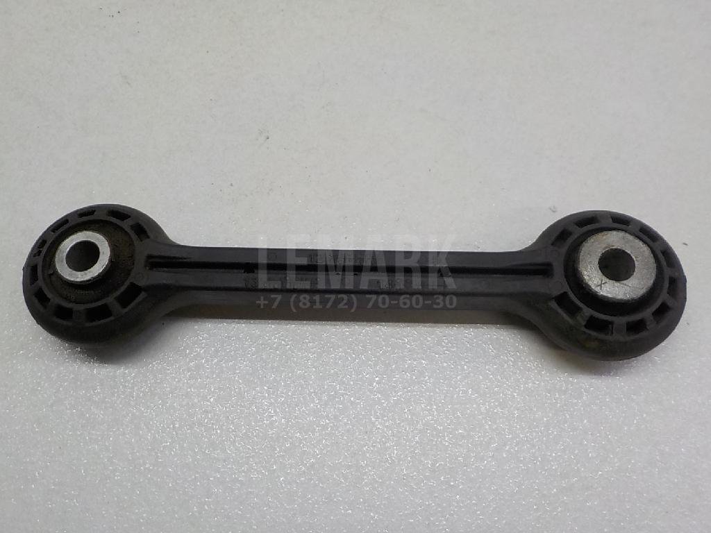 Стойка переднего стабилизатора