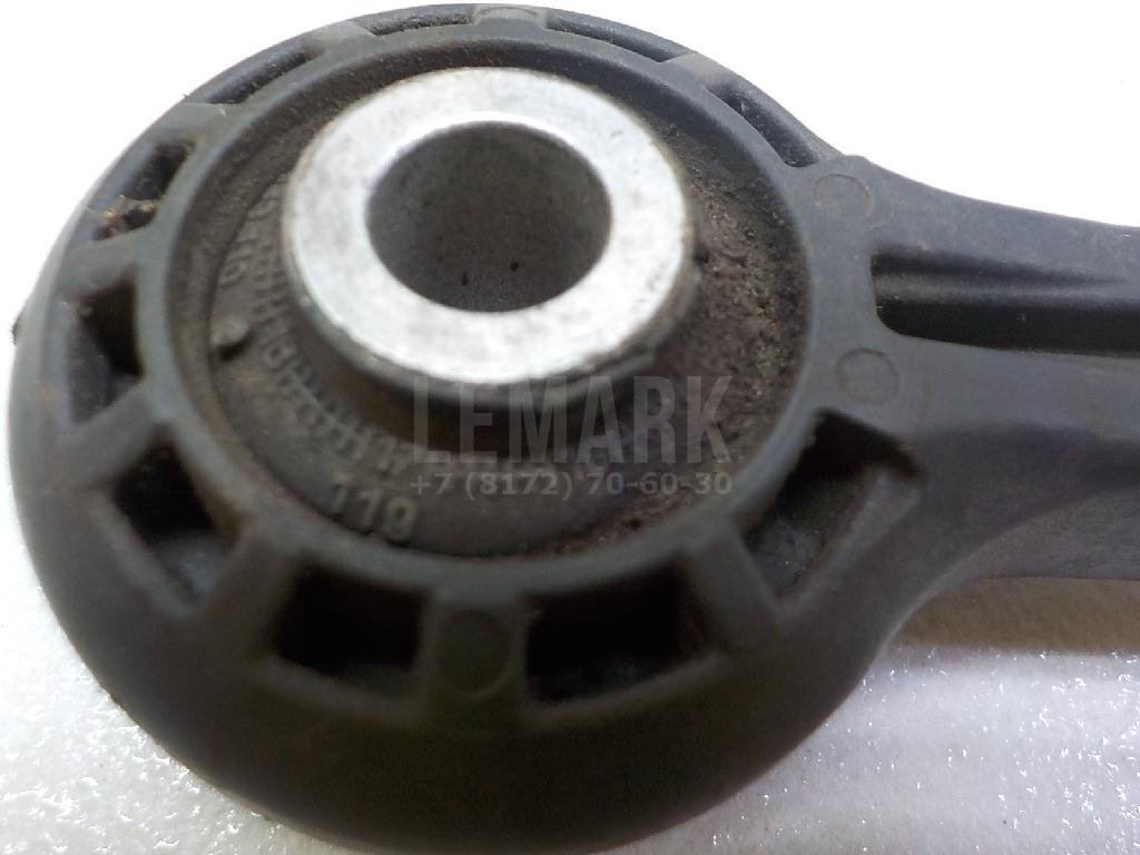 Стойка переднего стабилизатора