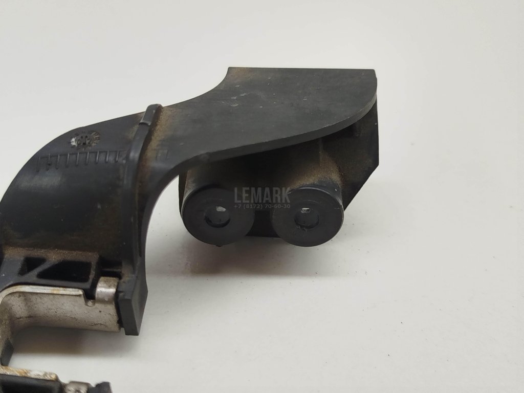 Кронштейн фар правый для  Audi A4 [B7] 2005-2007