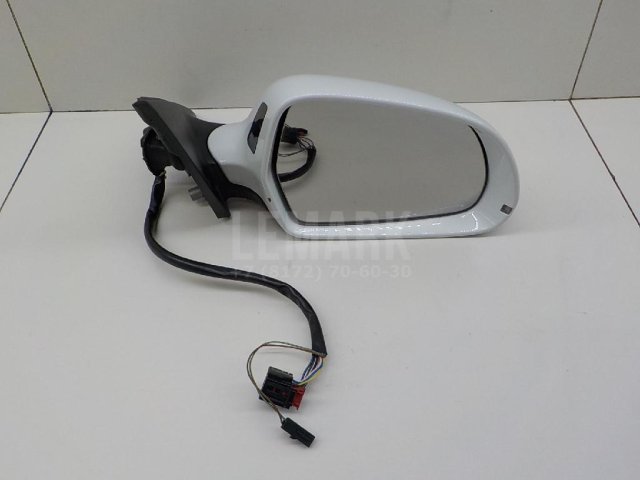 Зеркало правое электрическое