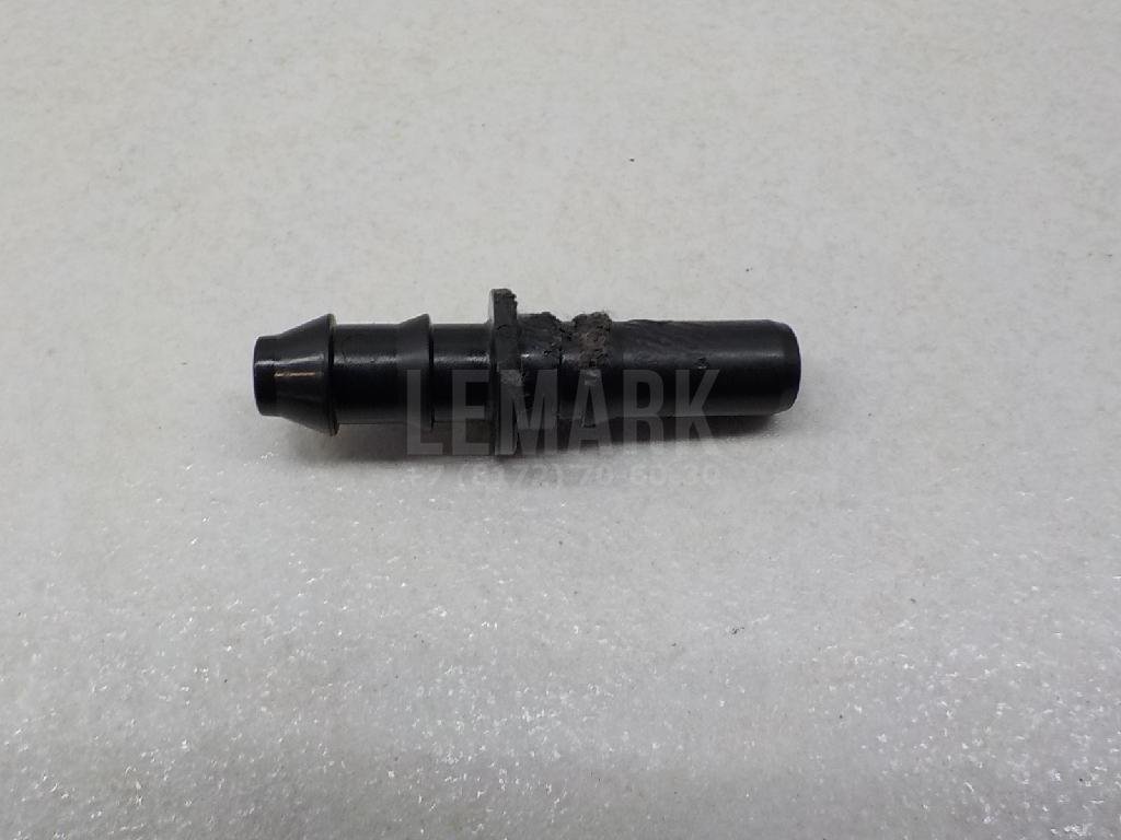 Переходник шланга омывателя