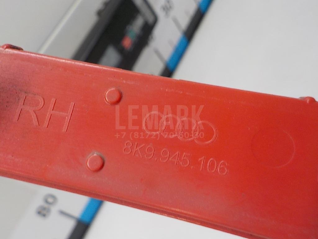 Отражатель в бампер задний правый