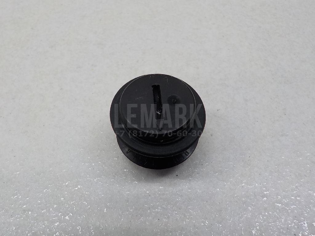 Отбойник капота