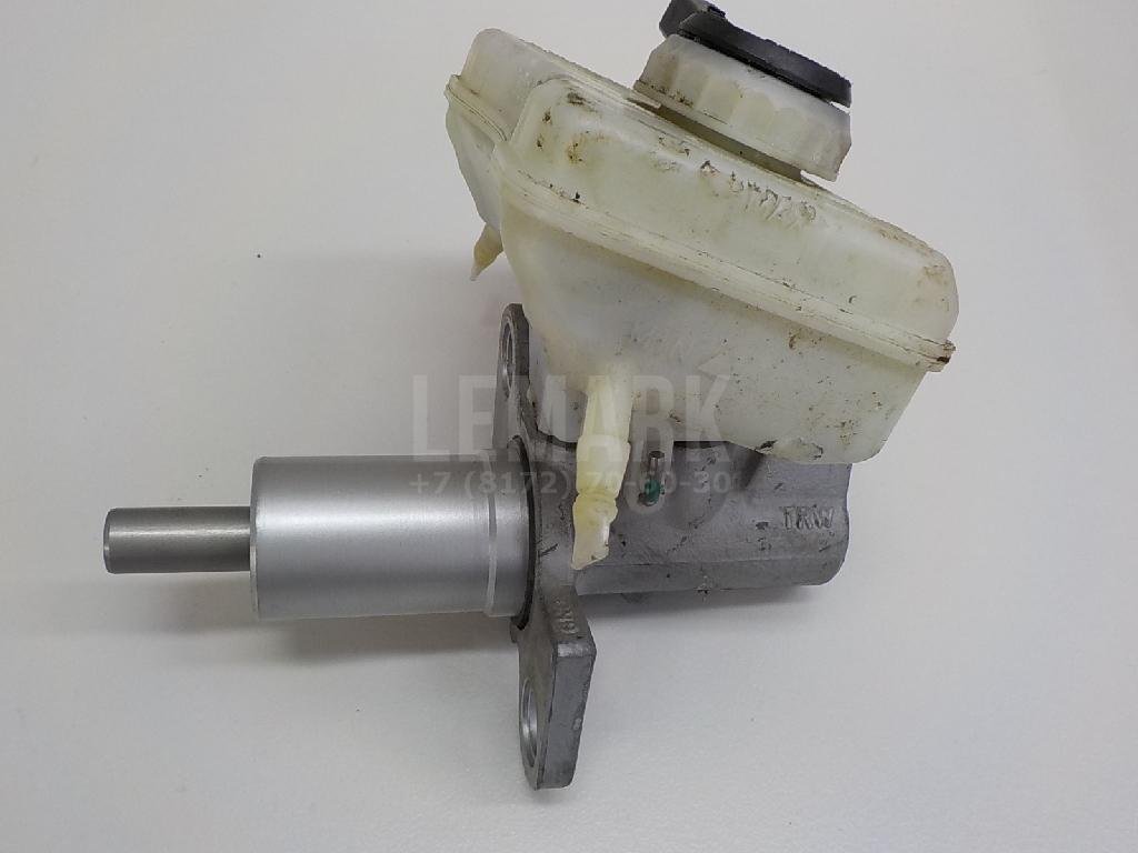 Цилиндр тормозной главный