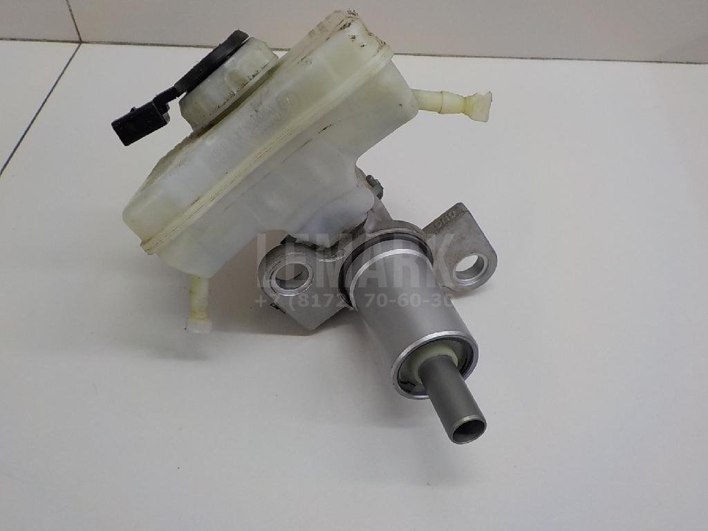 Цилиндр тормозной главный