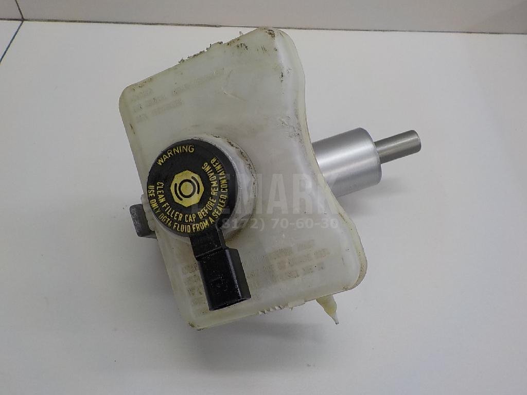 Цилиндр тормозной главный