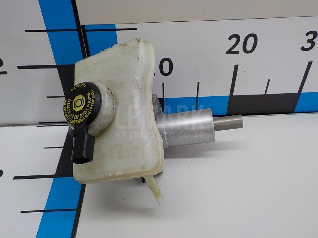 Цилиндр тормозной главный