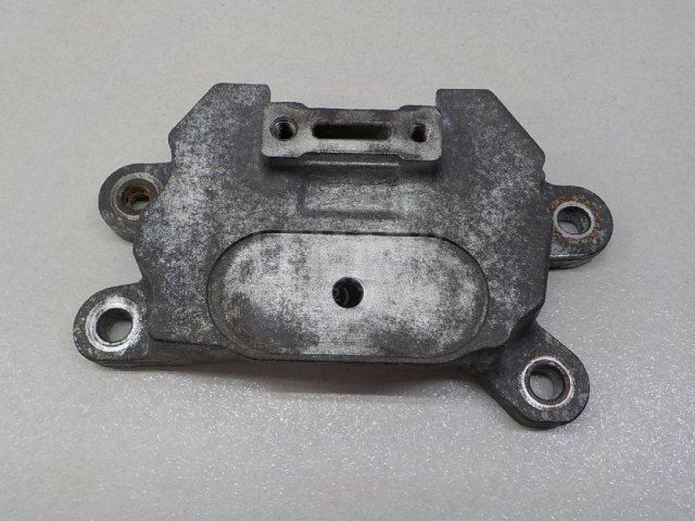 Кронштейн опоры КПП