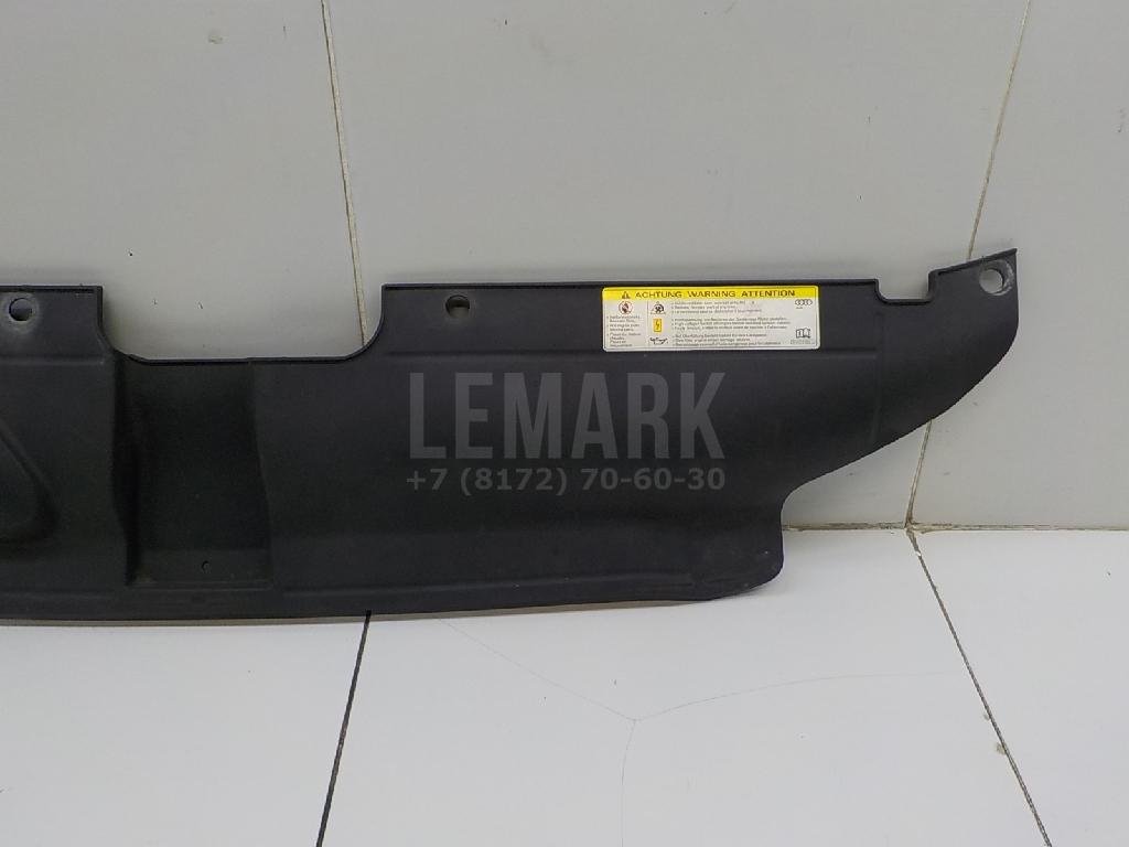 Кожух замка капота