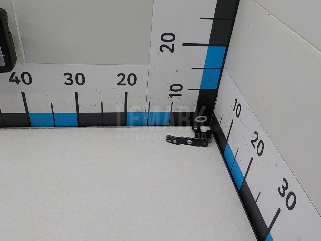 Кронштейн фар правый для  Audi A3 [8PA] Sportback 2004-2013