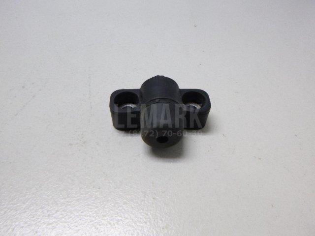 Отбойник крышки багажника