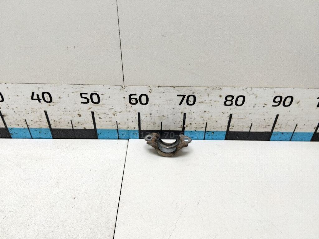 Кронштейн крепления переднего стабилизатора