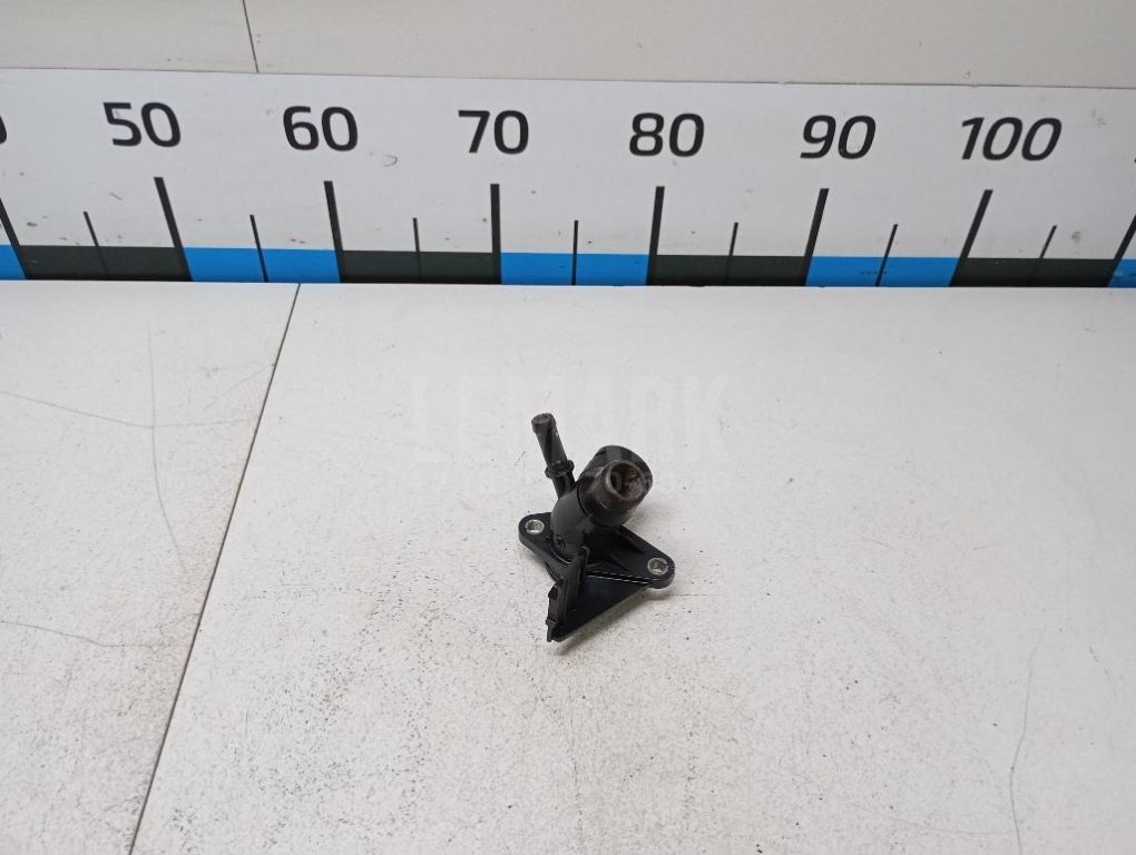 Фланец двигателя системы охлаждения