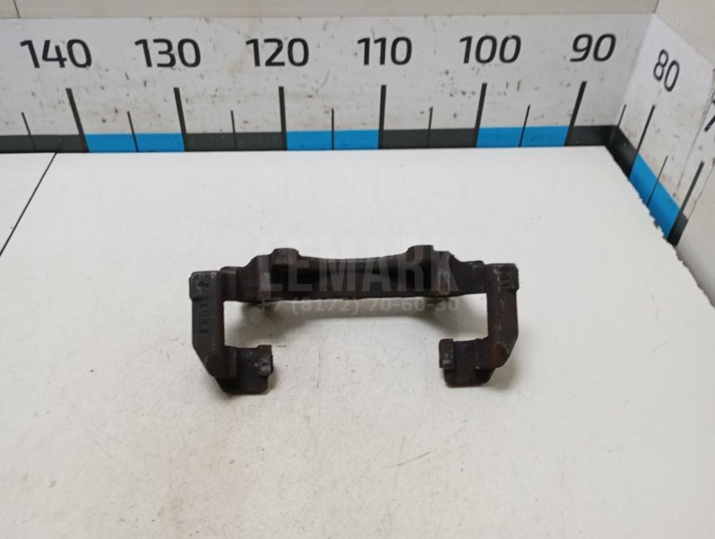 Скоба суппорта переднего для  Alfa Romeo Giulietta 2010-2020