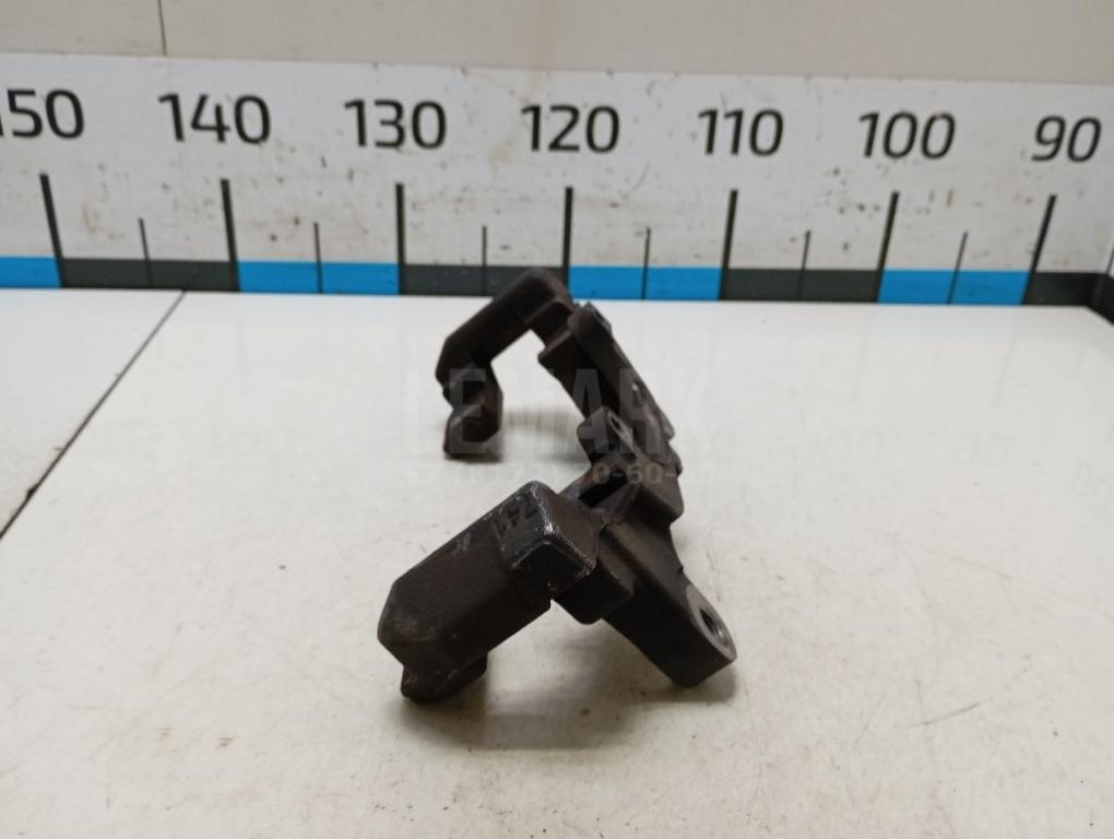 Скоба суппорта переднего для  Alfa Romeo Giulietta 2010-2020