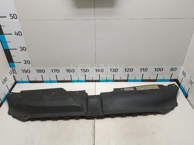 Кожух замка капота