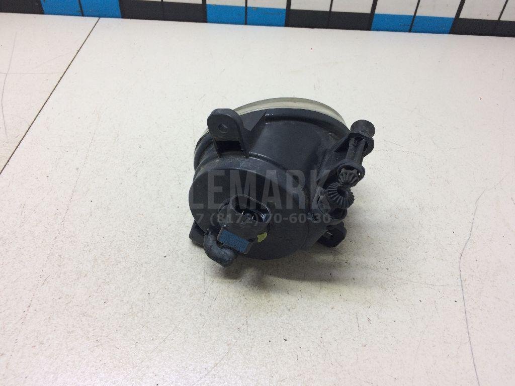 Фара противотуманная правая