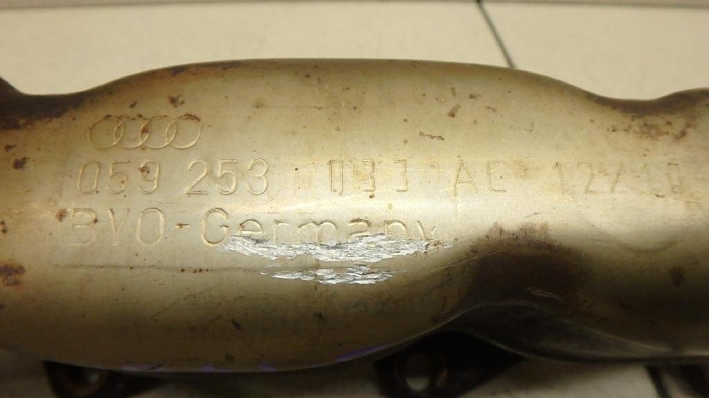 Коллектор выпускной для  Audi A3 (8Y) 2020