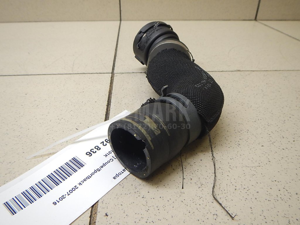 Патрубок радиатора