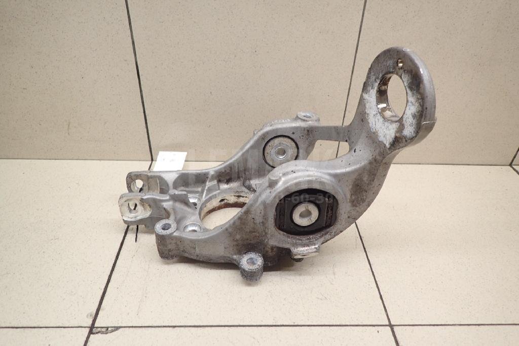 Кулак поворотный задний правый