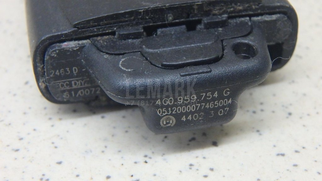 Ключ зажигания