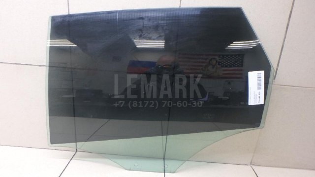 Стекло двери задней левой