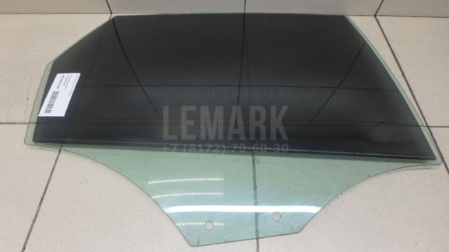 Стекло двери задней правой