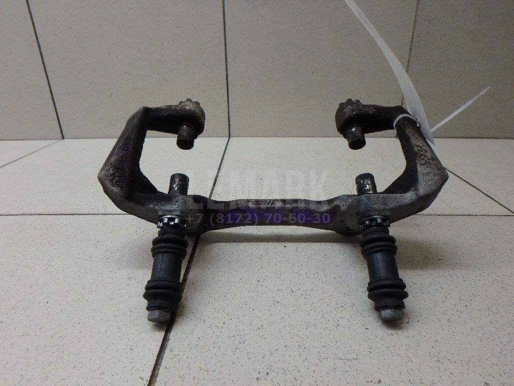 Скоба суппорта переднего