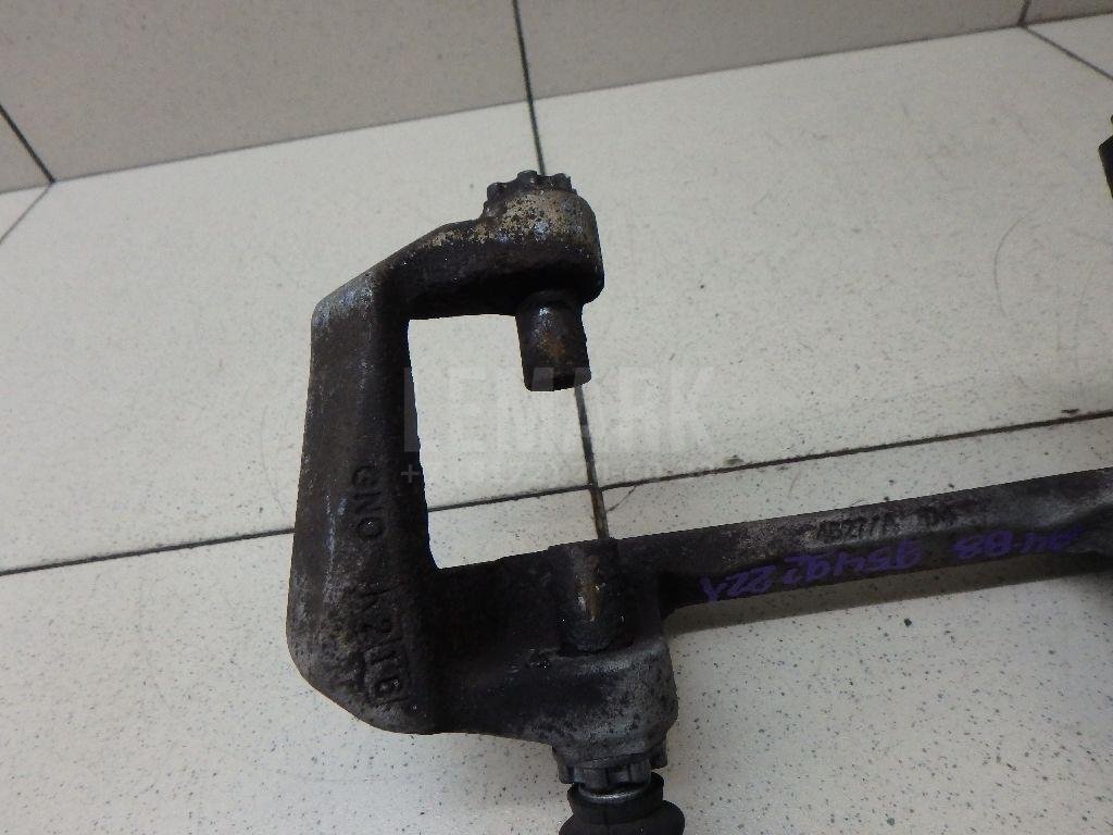 Скоба суппорта переднего