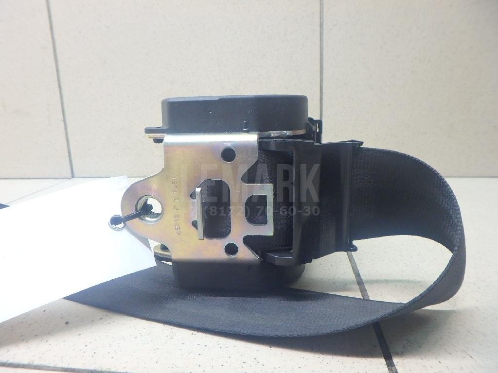 Ремень безопасности