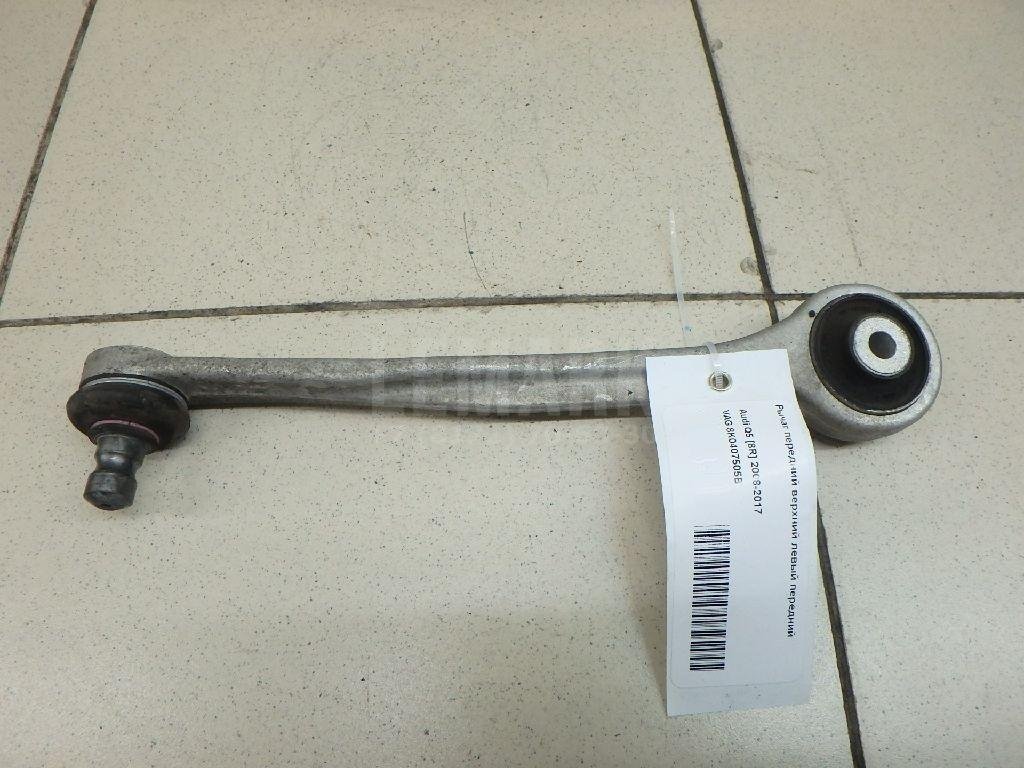 Рычаг передний верхний левый передний