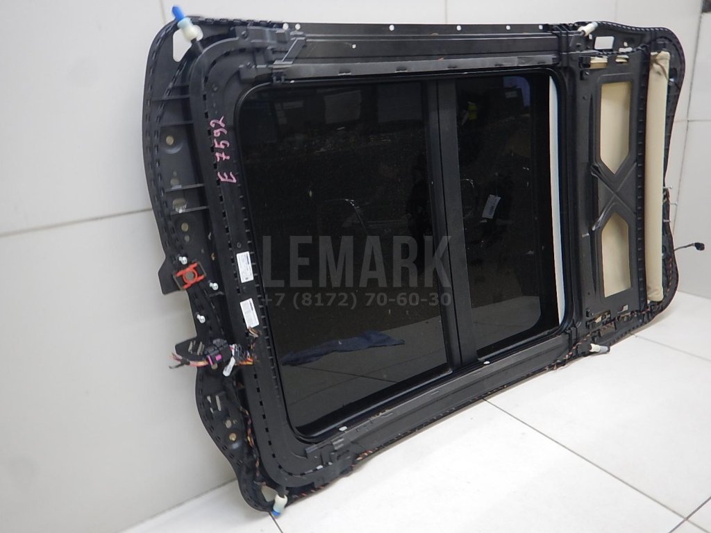 Люк в сборе электрический