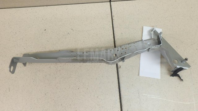 Кронштейн крепления крыла