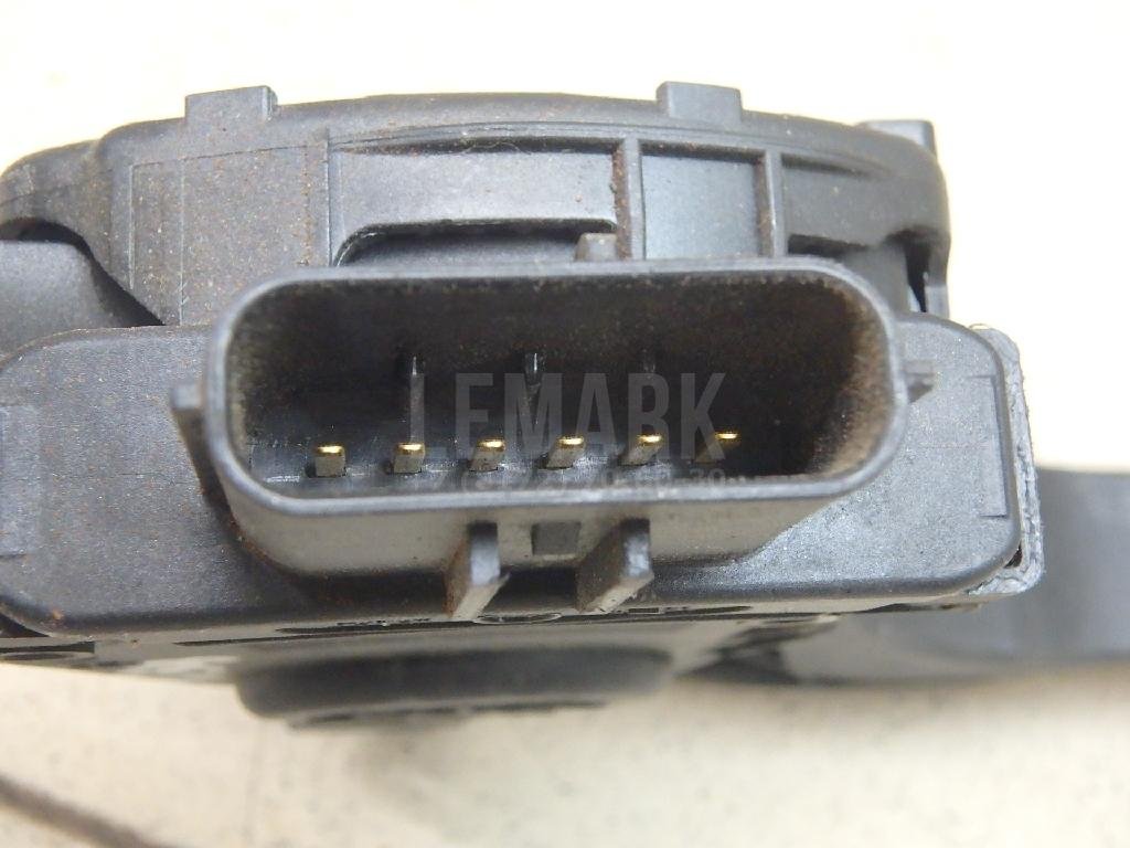 Педаль газа