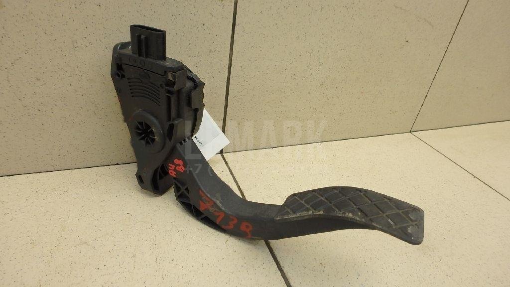 Педаль газа