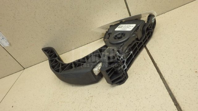 Педаль газа