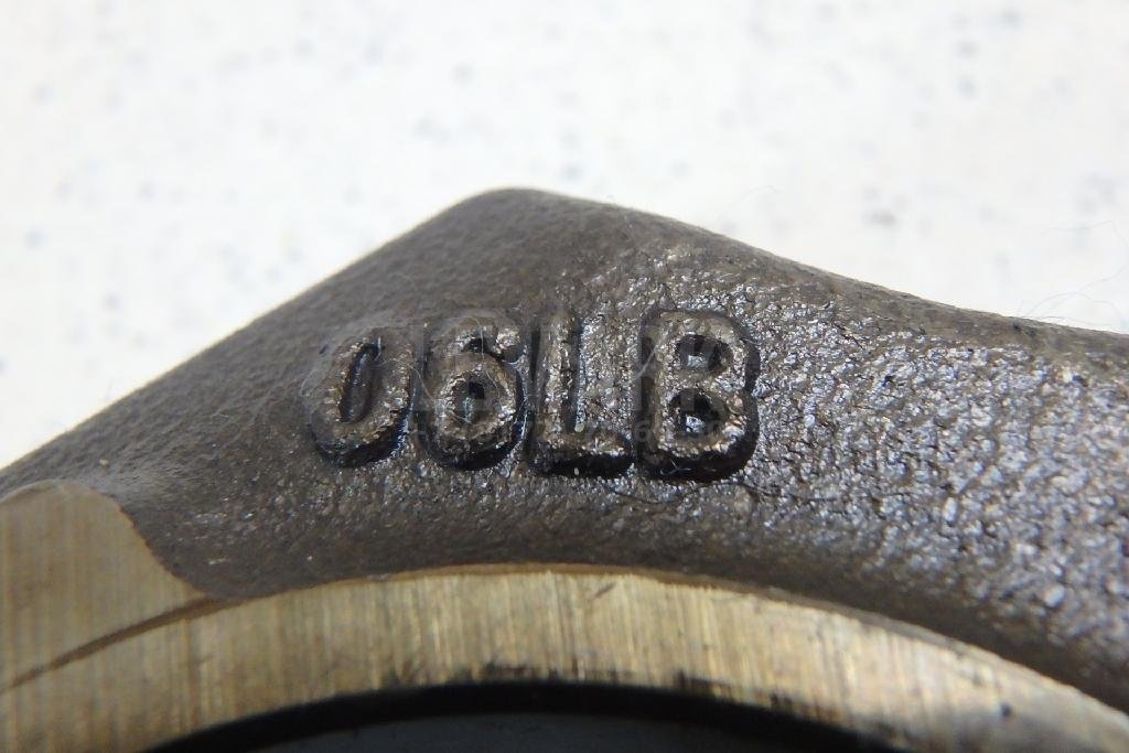 Шатун для  Audi A3 [8P1] 2003-2013