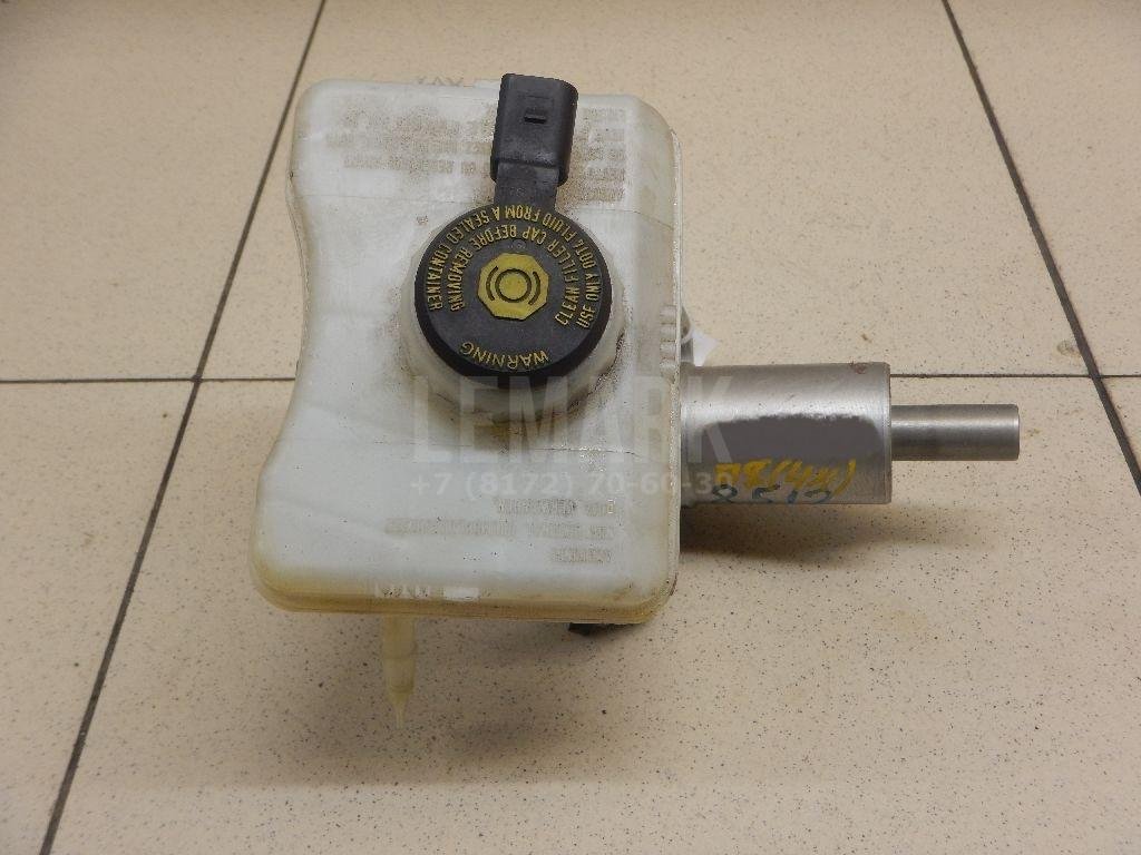 Цилиндр тормозной главный