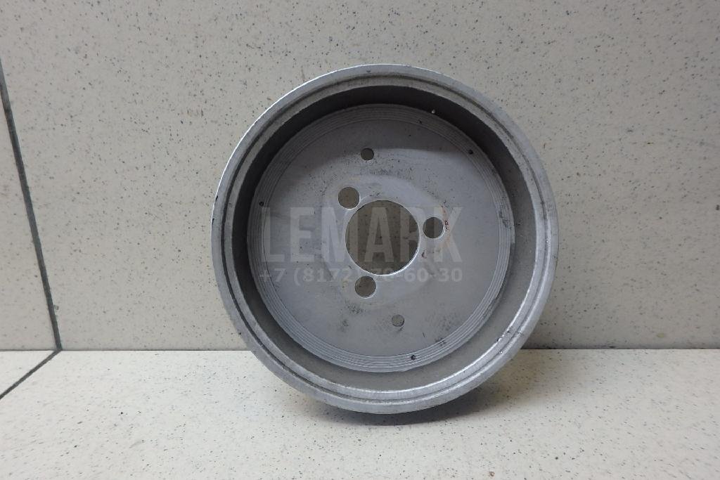 Шкив водяного насоса (помпы)