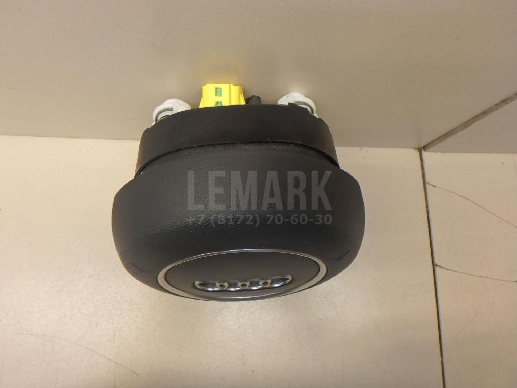 Подушка безопасности в рулевое колесо