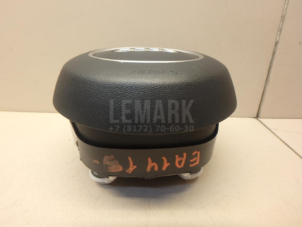 Подушка безопасности в рулевое колесо