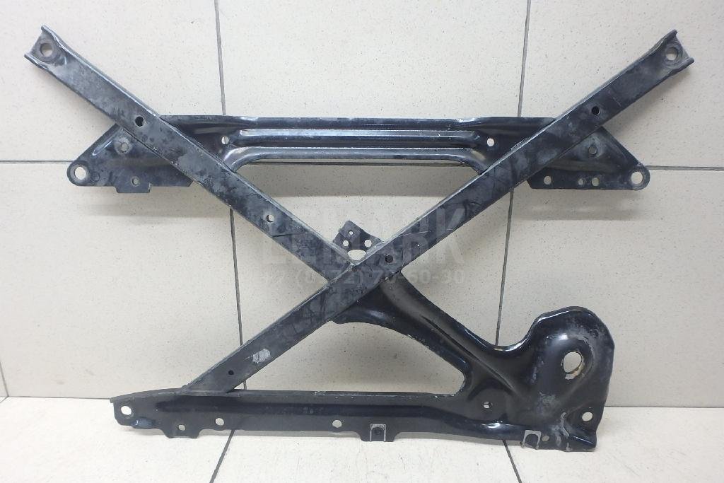 Балка подмоторная