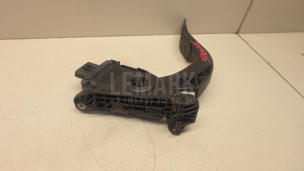 Педаль газа