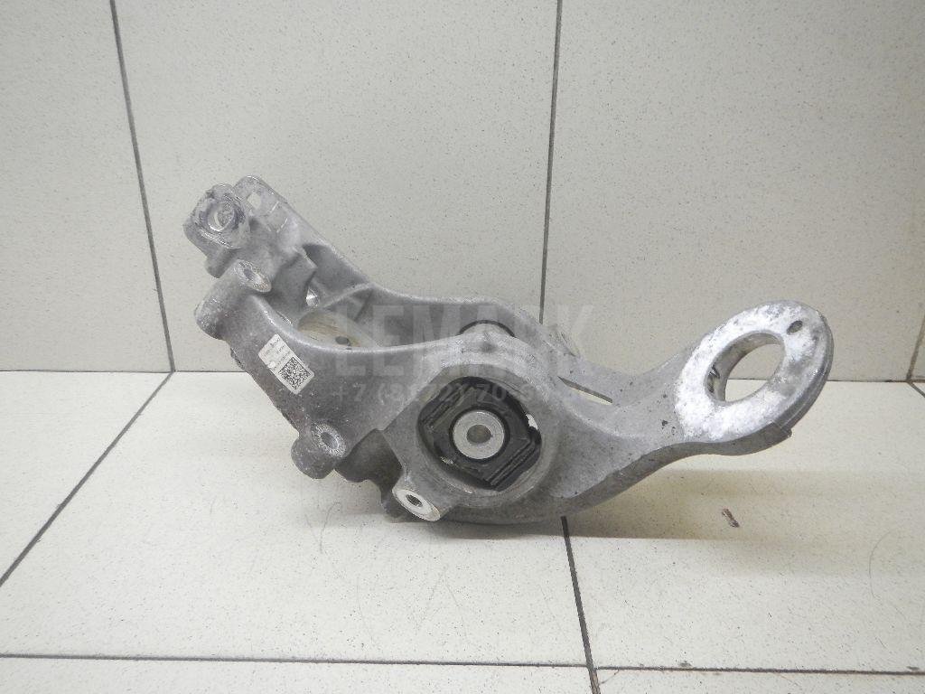 Кулак поворотный задний правый