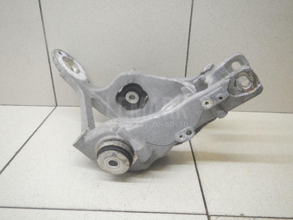 Кулак поворотный задний правый