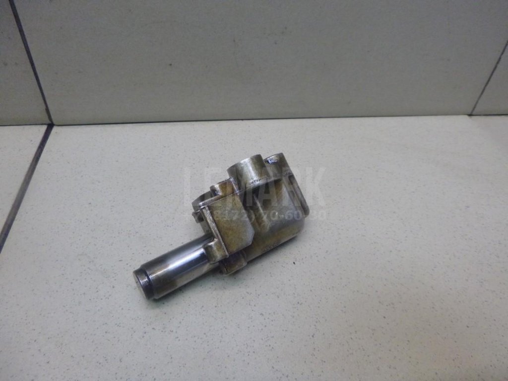 Натяжитель цепи