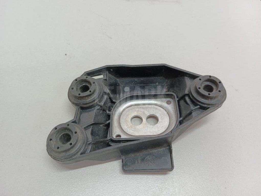 Кронштейн блока ABS (насос)