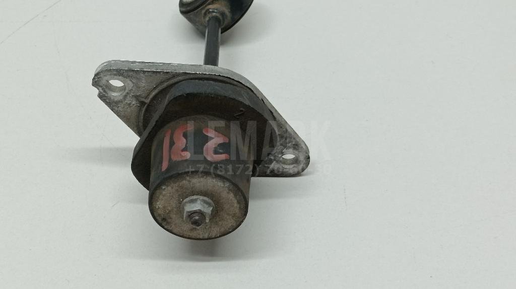 Опора двигателя левая