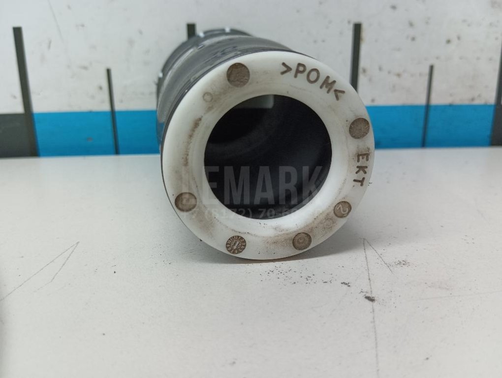 Пыльник заднего амортизатора