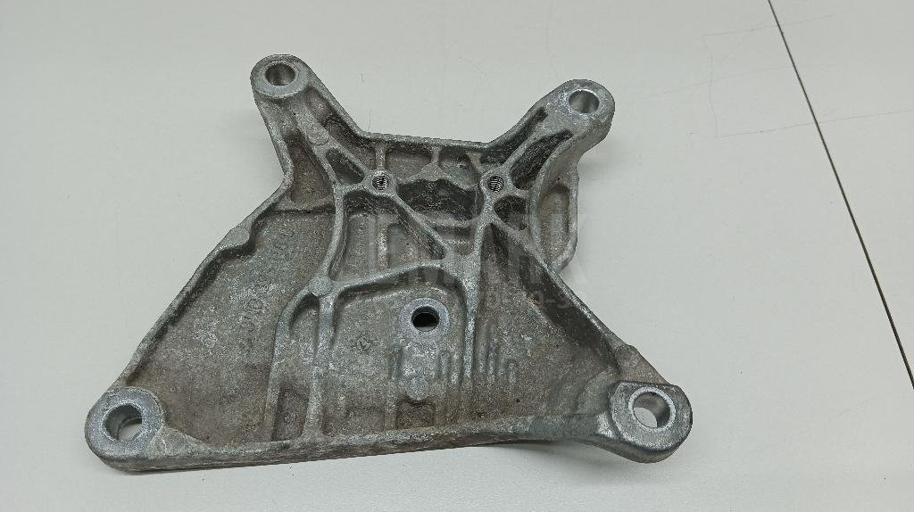 Кронштейн опоры КПП